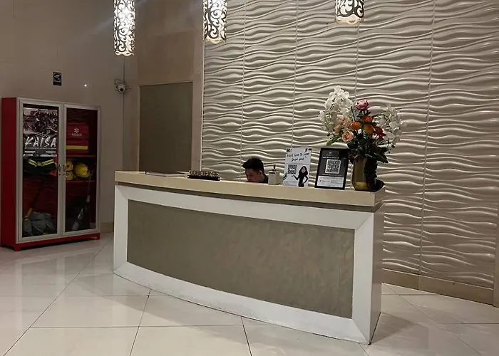 Marvinn's By Lvh - 150 Newport Boulevard, Comfort Studio, Family Studio, Group Studio, Free Wifi And Netflix, Near Naia * Manila