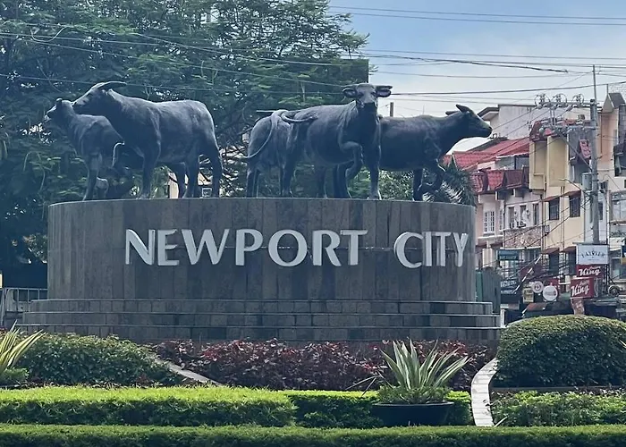 Apartment Marvinn's By Lvh - 150 Newport Boulevard, Comfort Studio, Family Studio, Group Studio, Free Wifi And Netflix, Near Naia Manila