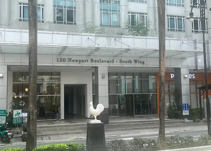 Apartment Marvinn's By Lvh - 150 Newport Boulevard, Comfort Studio, Family Studio, Group Studio, Free Wifi And Netflix, Near Naia
